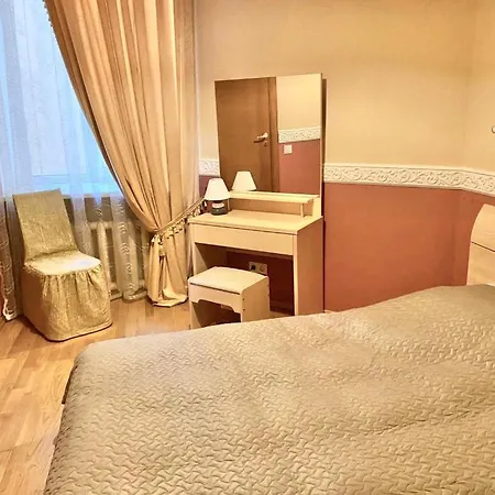 Riga, Centre, 2r Appartment, For Business Travellers Or Couple
